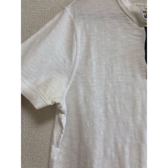 Abercrombie&Fitch(アバクロンビーアンドフィッチ)のアバクロ　メンズTシャツ メンズのトップス(Tシャツ/カットソー(半袖/袖なし))の商品写真