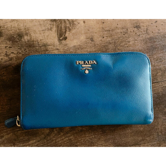 PRADA(プラダ)のPRADA 財布 レディースのファッション小物(財布)の商品写真