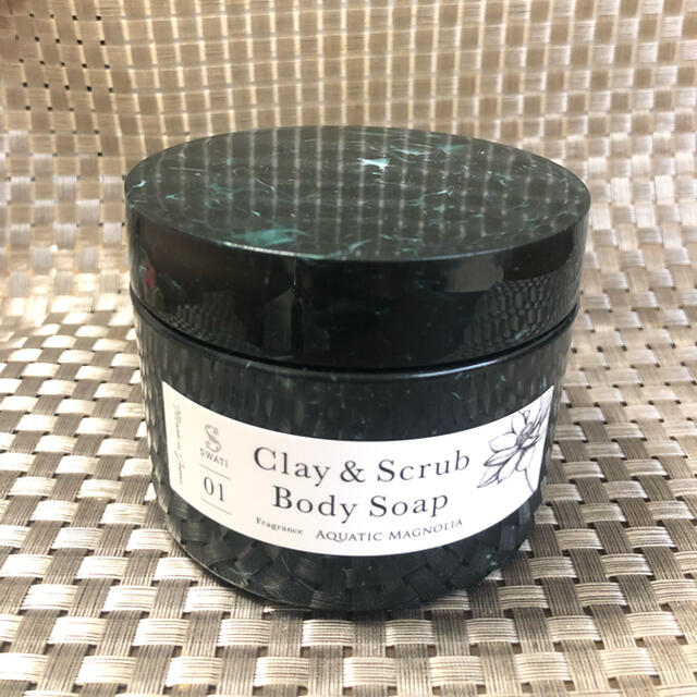 SWATi(スワティ)のスワティ　SWATI Clay & Scrub Body Soap  コスメ/美容のボディケア(ボディスクラブ)の商品写真