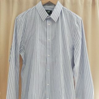 エイチアンドエム(H&M)の【未使用品】H＆M スリムフィットストレッチシャツ　メンズMサイズ(シャツ)