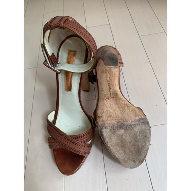 Rupert Sanderson サンダル レディースの靴/シューズ(ハイヒール/パンプス)の商品写真