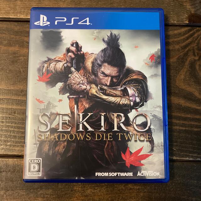 SEKIRO： SHADOWS DIE TWICE PS4 エンタメ/ホビーのゲームソフト/ゲーム機本体(家庭用ゲームソフト)の商品写真