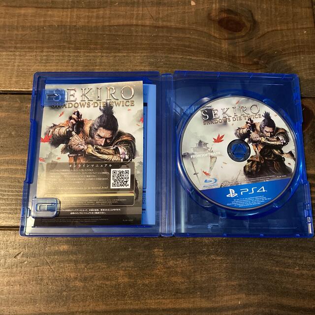 SEKIRO： SHADOWS DIE TWICE PS4 エンタメ/ホビーのゲームソフト/ゲーム機本体(家庭用ゲームソフト)の商品写真