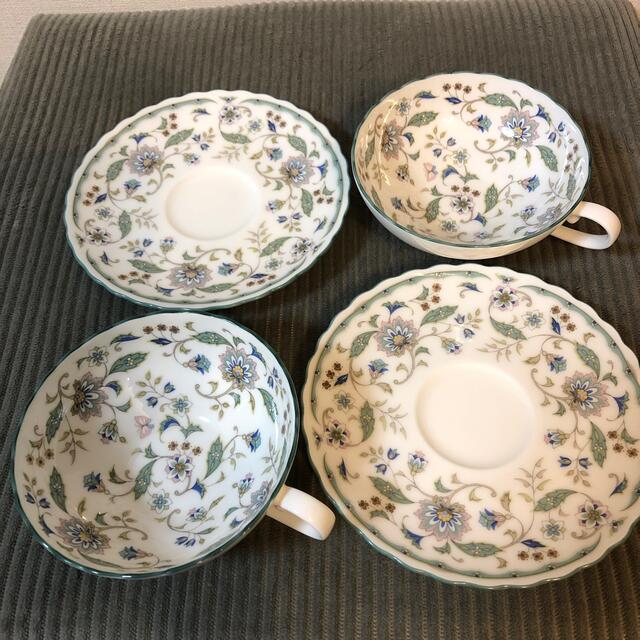 Noritake(ノリタケ)のノリタケボーンチャイナ　ティーカップ＆ソーサー2客 インテリア/住まい/日用品のキッチン/食器(グラス/カップ)の商品写真