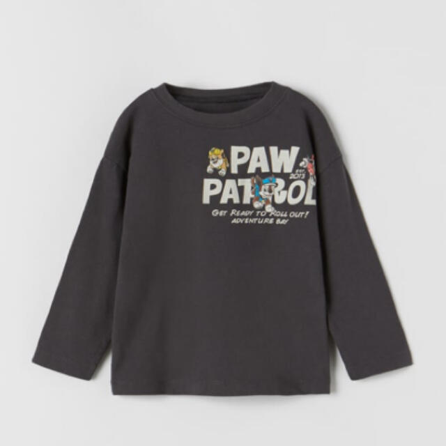 ZARA KIDS(ザラキッズ)の《新作》新品　パウパトロール　長袖　Tシャツ　1歳半-2歳　92cm キッズ/ベビー/マタニティのキッズ服男の子用(90cm~)(Tシャツ/カットソー)の商品写真