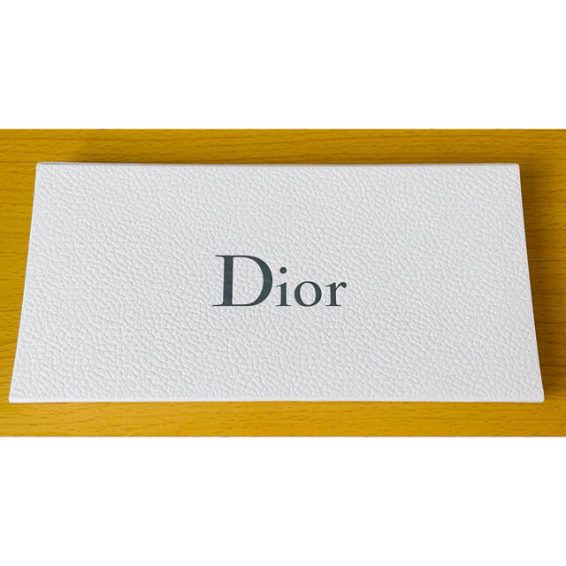 Dior(ディオール)の未使用★Dior ノベルティ エンタメ/ホビーのコレクション(ノベルティグッズ)の商品写真