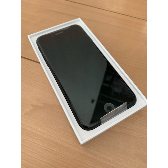 【未使用品】iPhoneSE(第2世代)256GB Black SIMフリー