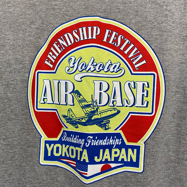 横田基地AIR BASE YNKOTA軍事ミリタリー　Tシャツ　大きいサイズL  エンタメ/ホビーのミリタリー(その他)の商品写真