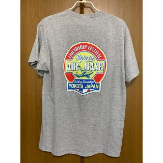 横田基地AIR BASE YNKOTA軍事ミリタリー　Tシャツ　大きいサイズL (その他)