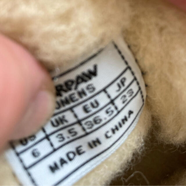 BEARPAW(ベアパウ)の悠太様専用BEARPAW 女性ブーツ23㌢　新品未使用 レディースの靴/シューズ(ブーツ)の商品写真