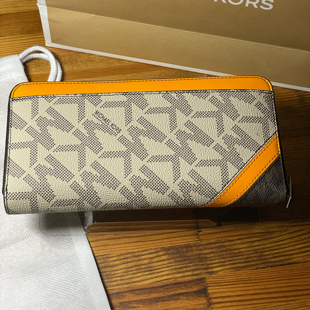 Michael Kors - 【限定品】Michael Kors シグネチャーMK 2020AW 長財布