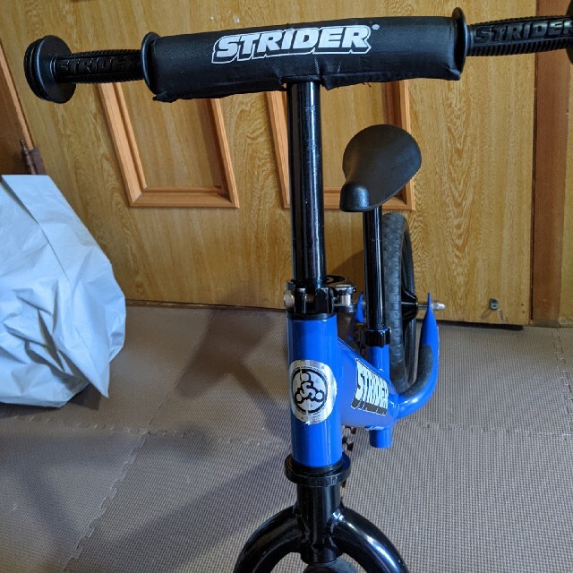 STRIDA(ストライダ)のストライダ　ブルー キッズ/ベビー/マタニティの外出/移動用品(自転車)の商品写真