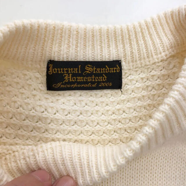 JOURNAL STANDARD(ジャーナルスタンダード)の美品 JOURNAL STANDARD タック×ナイロンプレーティング ニット メンズのトップス(ニット/セーター)の商品写真