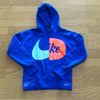 ナイキ(NIKE)のNIKE ナイキパーカー　キッズ160(ジャケット/上着)