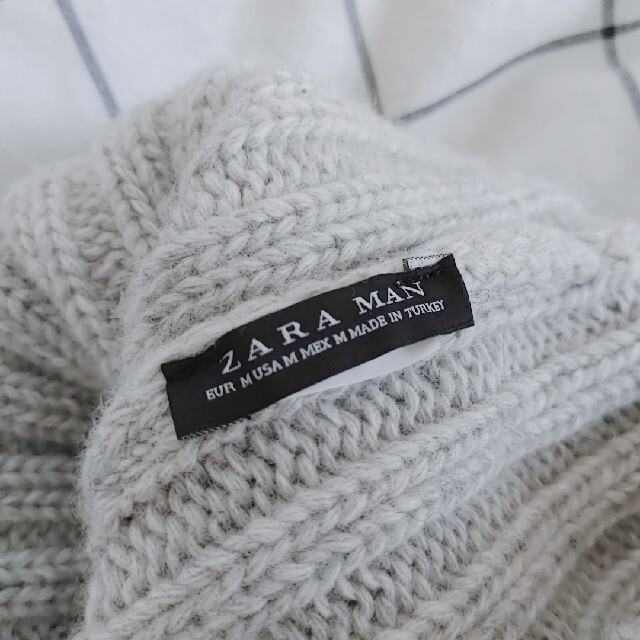 ZARA(ザラ)のZARA MAN ニット帽(ギフト袋付き) メンズの帽子(ニット帽/ビーニー)の商品写真