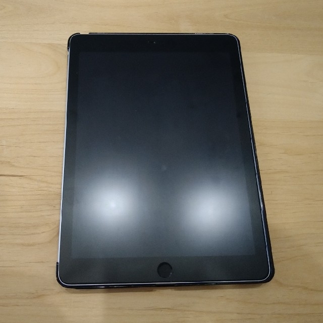 iPad第6世代本体のみ(A1893)本体32GBシルバーWi-Fi送料込み