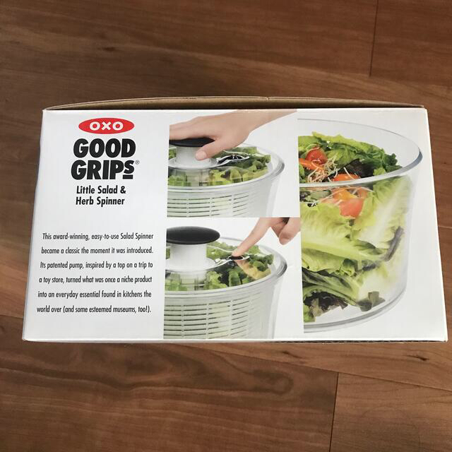 OXO goodgrips サラダスピナー インテリア/住まい/日用品のキッチン/食器(調理道具/製菓道具)の商品写真