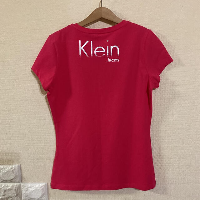 Calvin Klein(カルバンクライン)の美品　　カルバンクライン　Tシャツ レディースのトップス(Tシャツ(半袖/袖なし))の商品写真