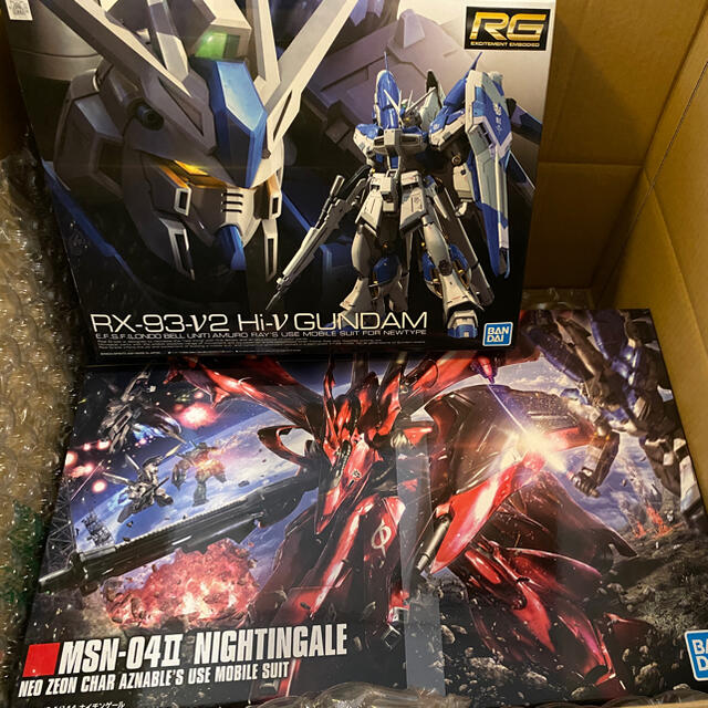 RG hi-νガンダムとHGUCナイチンゲールセット