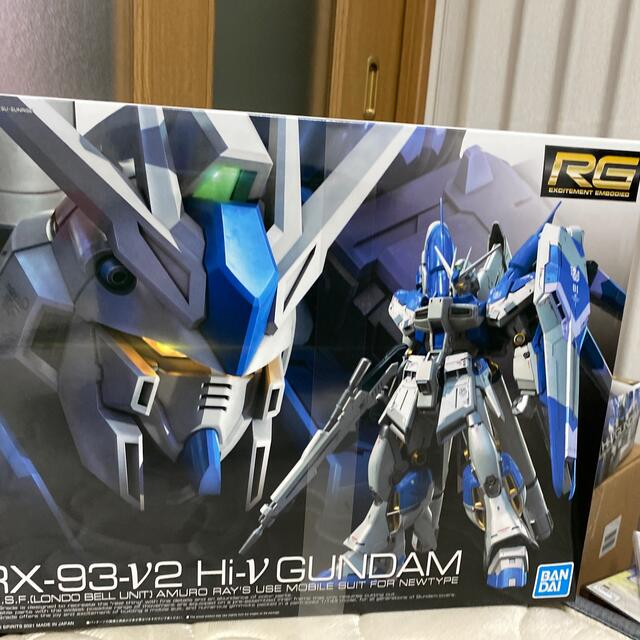 新品未開封 RG HI-ν GUNDAM ハイニューガンダム