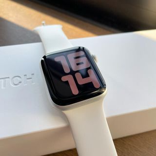 アップル(Apple)のApple Watch Series 5 GPSモデル 44mm シルバーアルミ(その他)