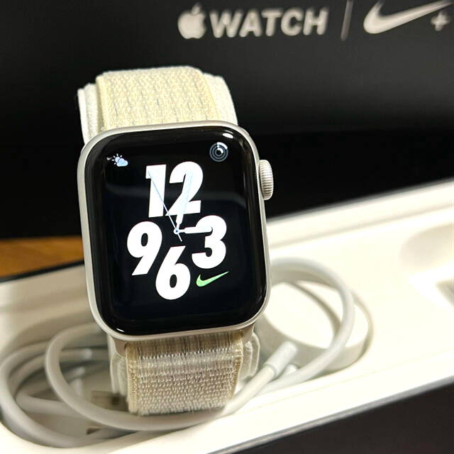 Apple Watch Series4 Nike アルミ 40mm セルラー