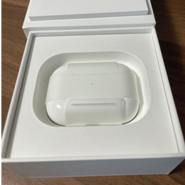 ヘッドフォン/イヤフォンAPPLE AirPods Pro ワイヤレスイヤホン