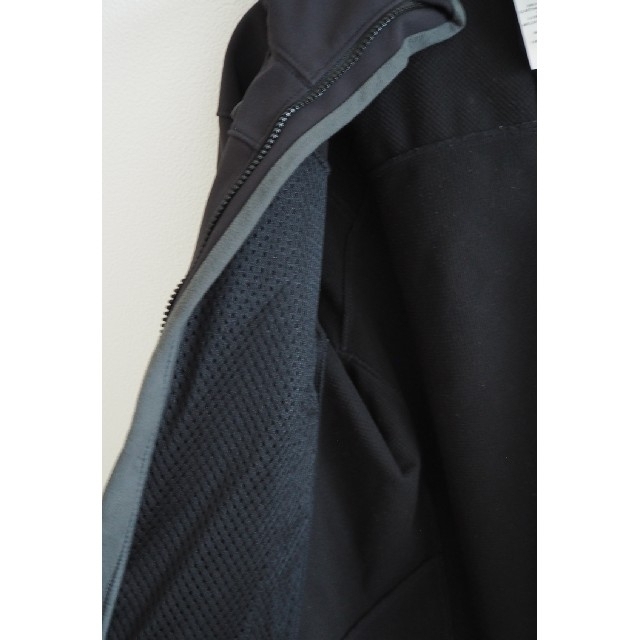 patagonia(パタゴニア)のパタゴニア アズフーディ Sサイズ ブラック メンズのジャケット/アウター(マウンテンパーカー)の商品写真