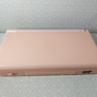 ニンテンドーDS(ニンテンドーDS)のニンテンドー　DSライト　任天堂　DSlite ピンク(携帯用ゲーム機本体)