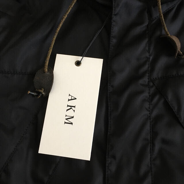 AKM(エイケイエム)のAKM エーケーエム  LIMONTA-NYLON mountain parka メンズのジャケット/アウター(マウンテンパーカー)の商品写真