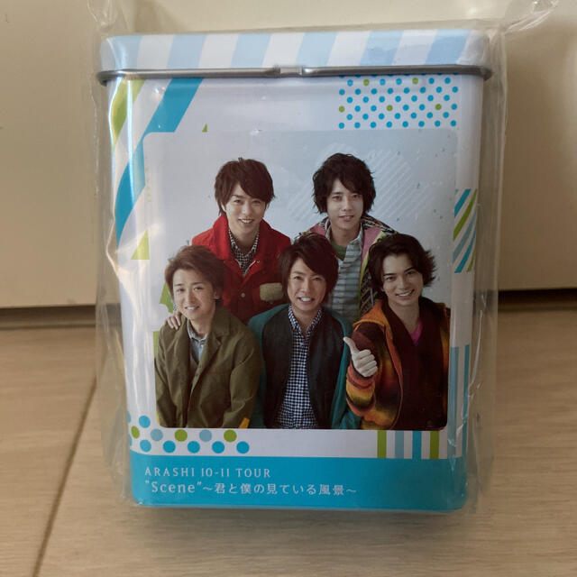 嵐(アラシ)の嵐　絆創膏 エンタメ/ホビーのタレントグッズ(アイドルグッズ)の商品写真