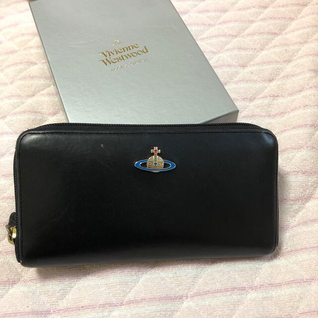 Vivienne Westwood(ヴィヴィアンウエストウッド)のヴィヴィアン 長財布 レディースのファッション小物(財布)の商品写真