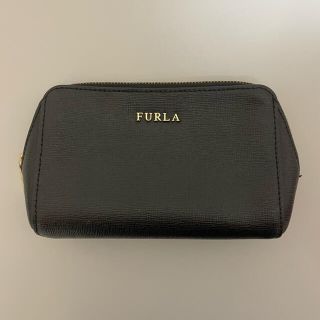 フルラ(Furla)のFURLA　ポーチ　黒　正規品　中古(ポーチ)