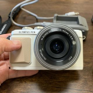 オリンパス(OLYMPUS)のOLYMPUS PEN Lite E-PL7 デジタルミラーレス一眼カメラ(ミラーレス一眼)