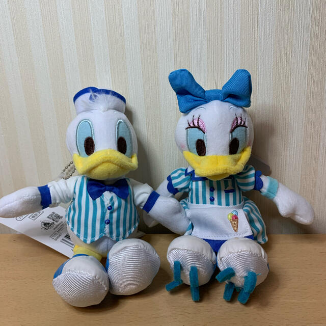 【新品】ディズニー ★ドナルド&デイジーハートぬいぐるみキーホルダー | フリマアプリ ラクマ