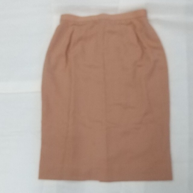 CORDIER(コルディア)のオレンジ系ベージュのスーツ レディースのフォーマル/ドレス(スーツ)の商品写真