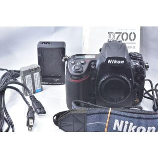 ニコン(Nikon)のNikon デジタル一眼レフ D700 ボディ動作品　取扱説明書付き！(デジタル一眼)