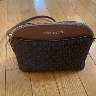 マイケルコース(Michael Kors)の美品✨ マイケルコース ショルダーバッグ ブラウン モノグラム(ショルダーバッグ)