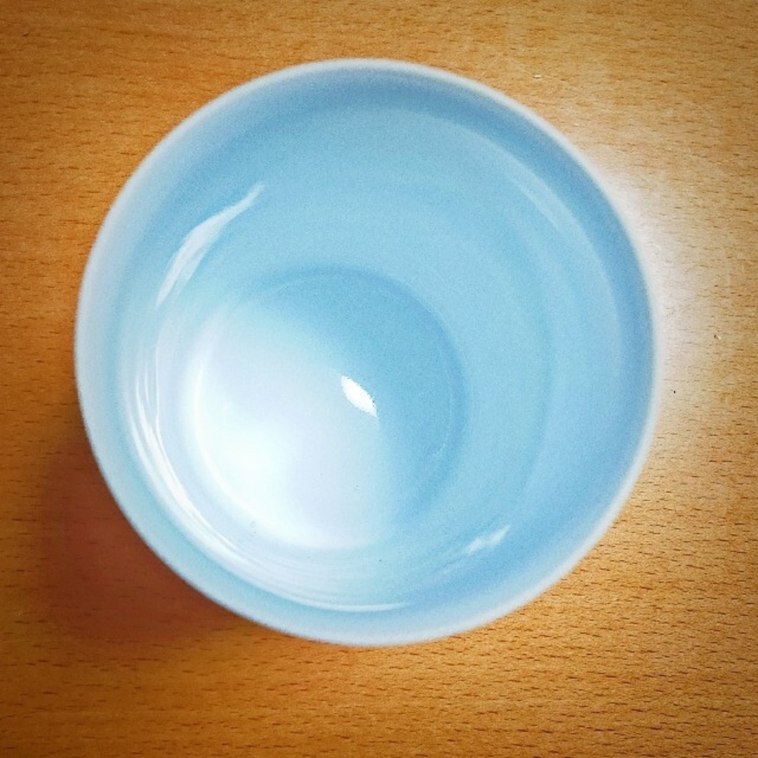 白い誘惑  超薄手の磁器で出来たグラスを思わせる、焼酎杯日本文化 4