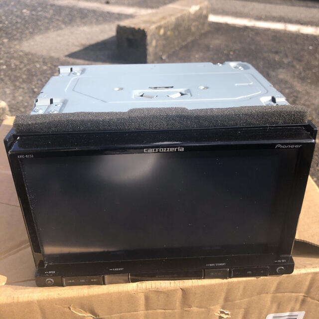 中古カロッツェリア カーナビ Carrozzeria AVIC-RZ33 【お気に入り ...