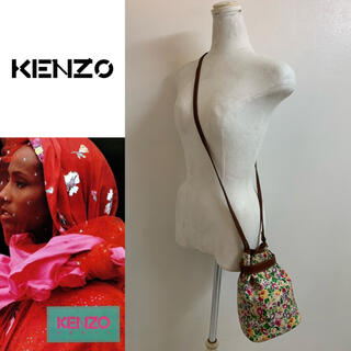 ケンゾー(KENZO)のKENZO PARIS VINTAGE ケンゾー フラワー柄 ショルダーバッグ(ショルダーバッグ)