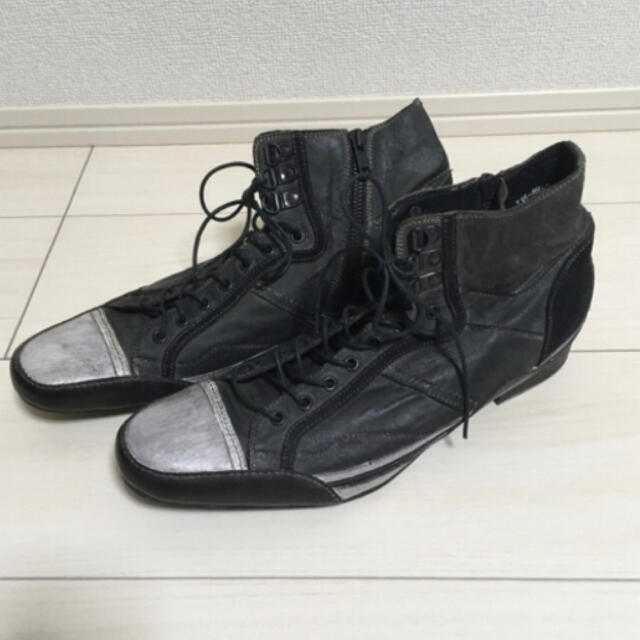 マルイ アベイカ abaca 色: 黒 サイズ : 41 (26cm)  メンズの靴/シューズ(スニーカー)の商品写真