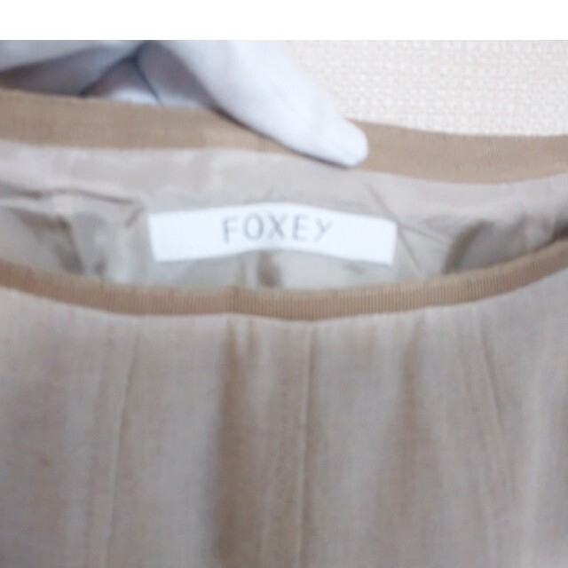 FOXEY(フォクシー)のうささま専用☆FOXEY  LinenCross ＆ルネボレロ レディースのスカート(ひざ丈スカート)の商品写真