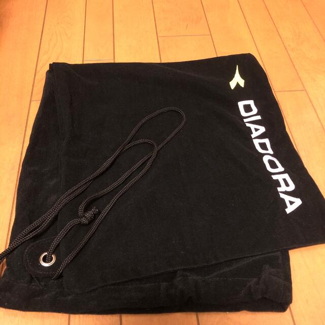 DIADORA(ディアドラ)の　しゅんさま　テニスラケットケース　DIADORA スポーツ/アウトドアのテニス(バッグ)の商品写真