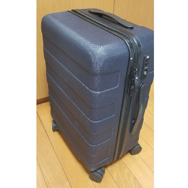 MUJI (無印良品)(ムジルシリョウヒン)の【無印良品】ハードキャリーケース36L ネイビー レディースのバッグ(スーツケース/キャリーバッグ)の商品写真