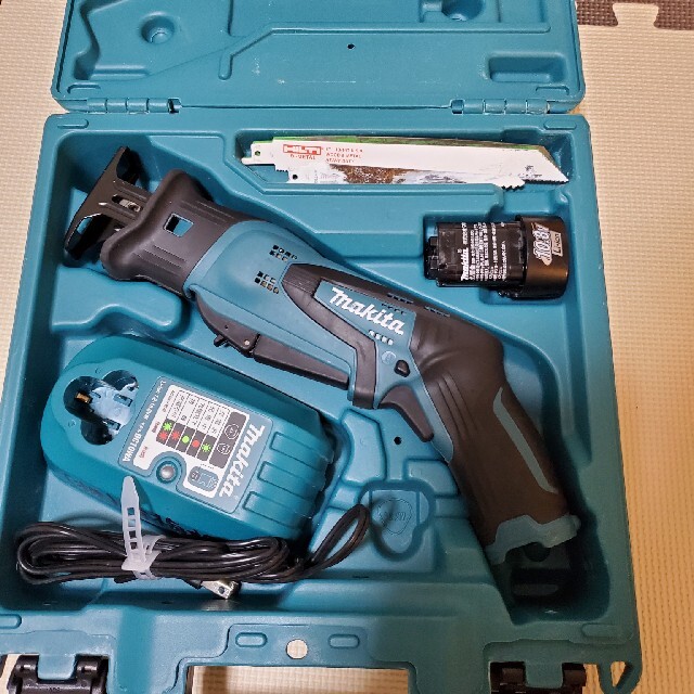 Makita マキタ　充電式レシプロソー JR101DW