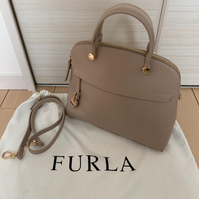 FURLA パイパーショルダーバック