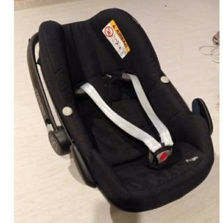 マキシコシ(Maxi-Cosi)のマキシコシ　ペブル(自動車用チャイルドシート本体)