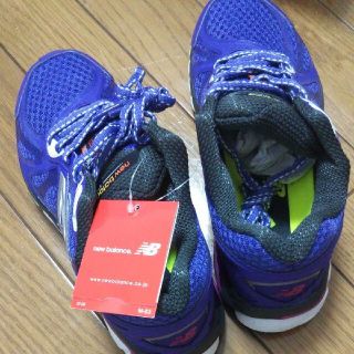 ニューバランス(New Balance)のnew balance 廃盤 ランニングシューズ(スニーカー)