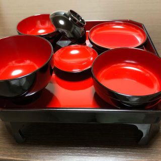 黒祝碗セット三ツ碗　木粉成型品　　　　　お食い初め　美品(プレート/茶碗)